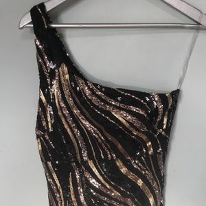 Long Classy Sequin One Shoulder Gold/Black Dress